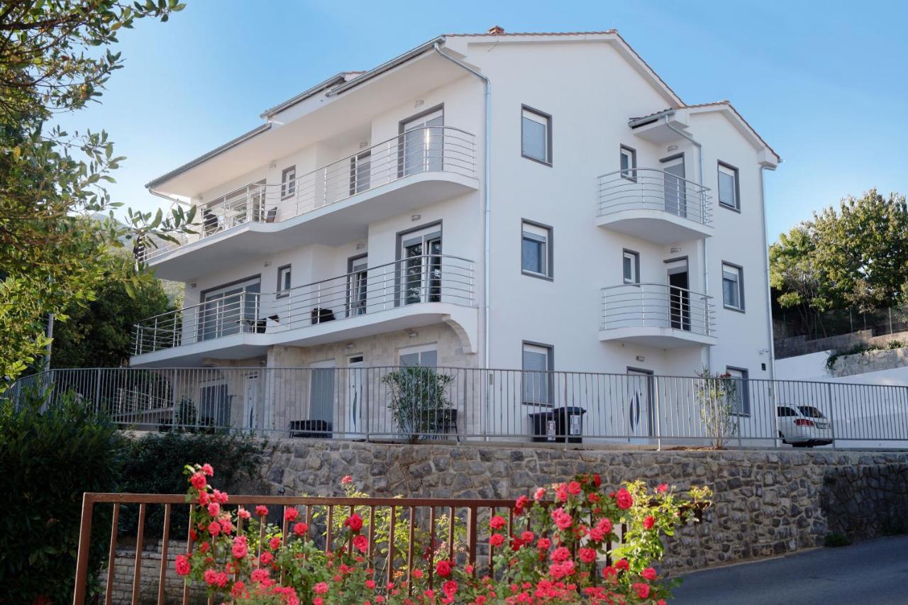 Villa Dragi With Pool, Sauna, & Whirlpool أوباتيا المظهر الخارجي الصورة