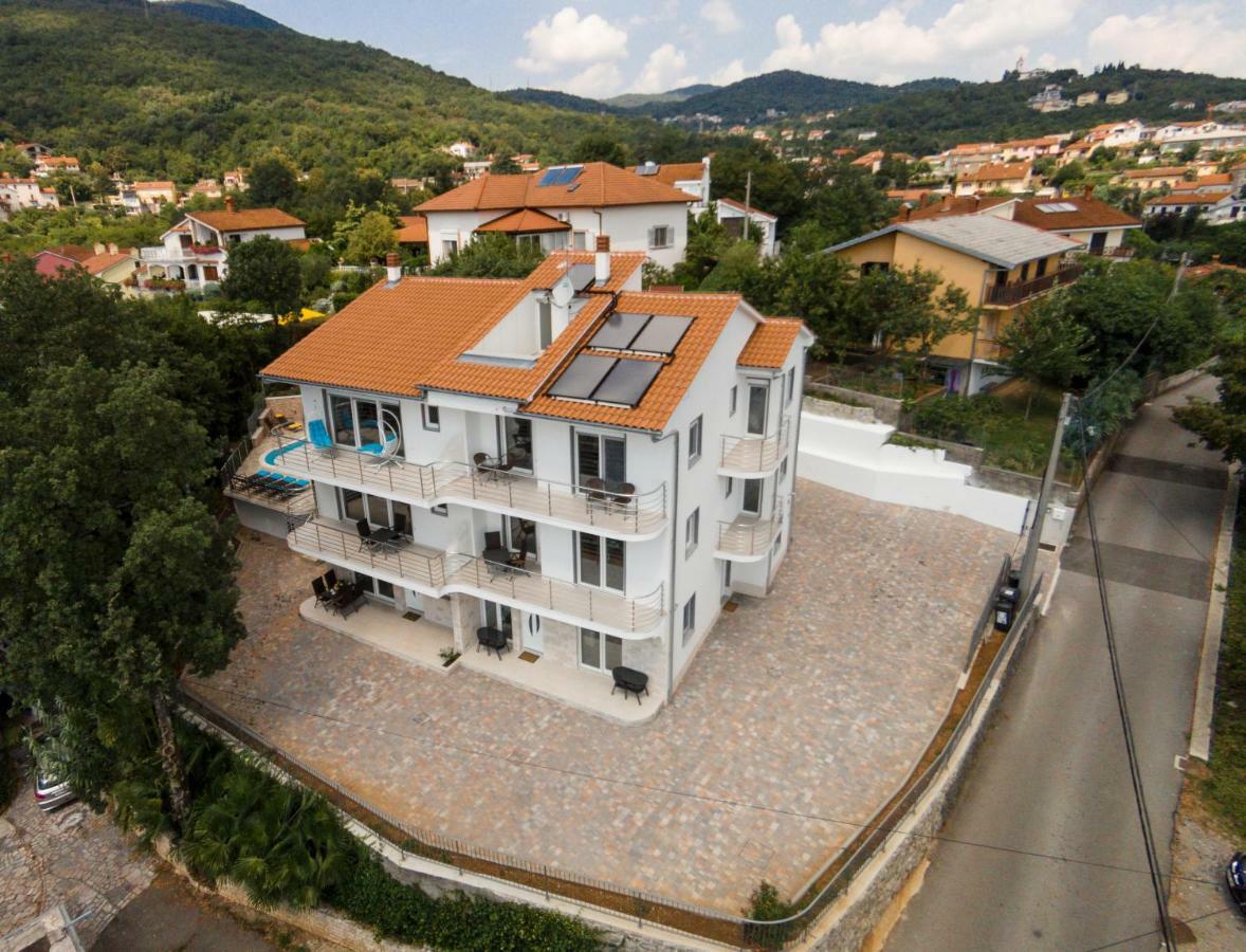 Villa Dragi With Pool, Sauna, & Whirlpool أوباتيا المظهر الخارجي الصورة